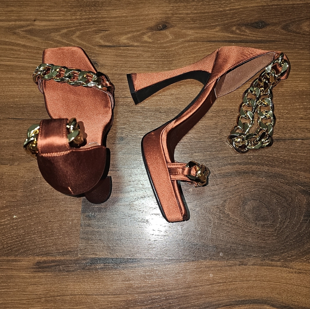 Jeffrey Campbell Satin Heel with link chain strap